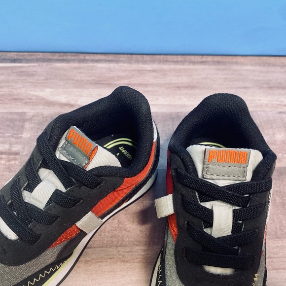 Puma 🐆 Sneakers 👟 - Picture 5 of 7